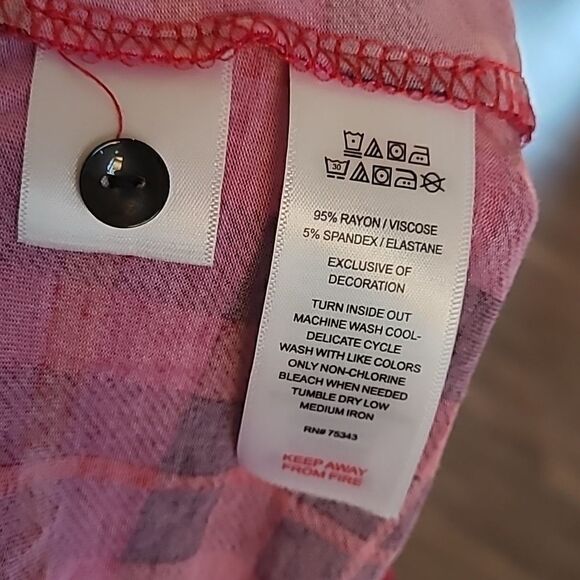 Isaac Mizrahi  sz M berry  pink long pj's  with button front collared top - Picture 7 of 10